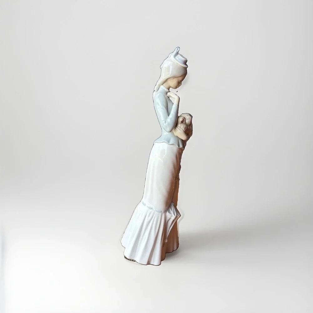 Lladro Traveling Companions 6753 Porcelain Figurine Lady Dog Parasol Vintage 70s